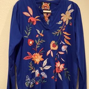 Johnny Was long sleeve tshirt